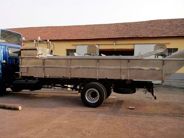 福建凍肉解凍線設(shè)備發(fā)貨現(xiàn)場(chǎng)